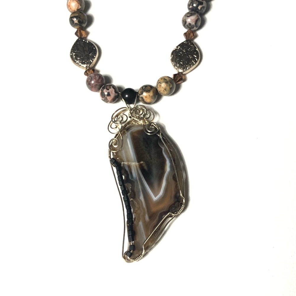 Wire Wrapped Brown Stone Agate Necklace